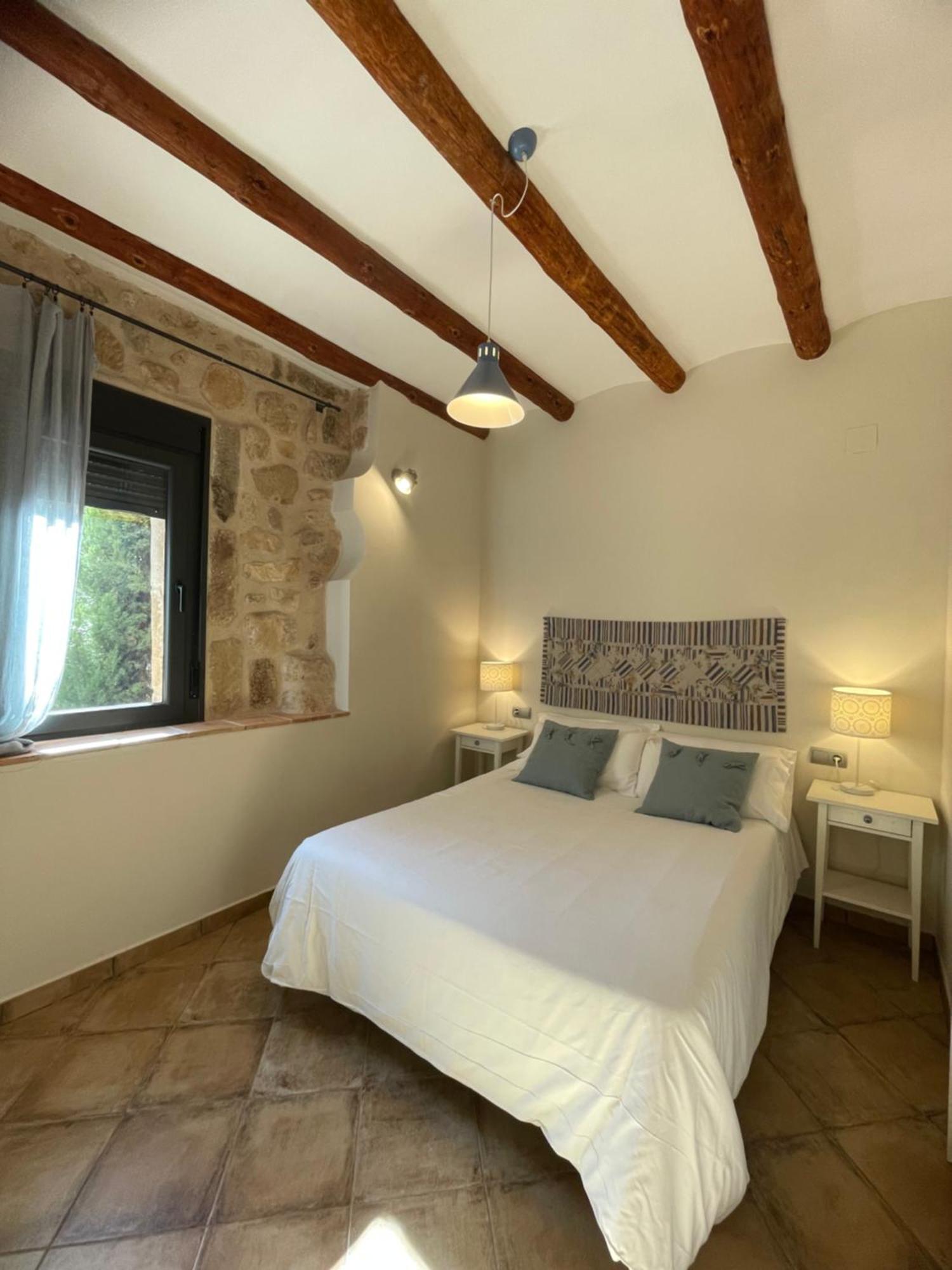 Maset Del Riu Guest House Valderrobres Ngoại thất bức ảnh