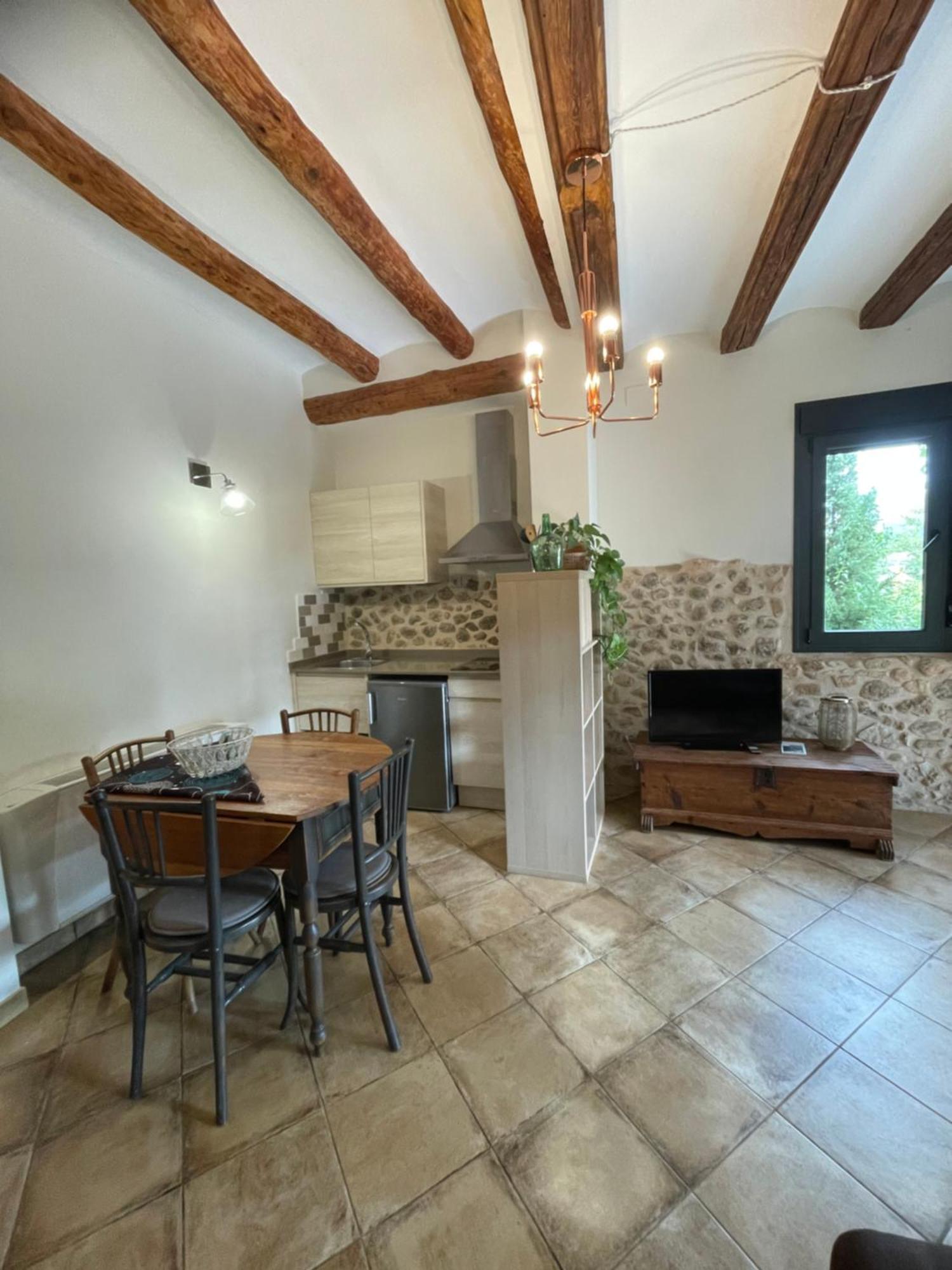 Maset Del Riu Guest House Valderrobres Ngoại thất bức ảnh